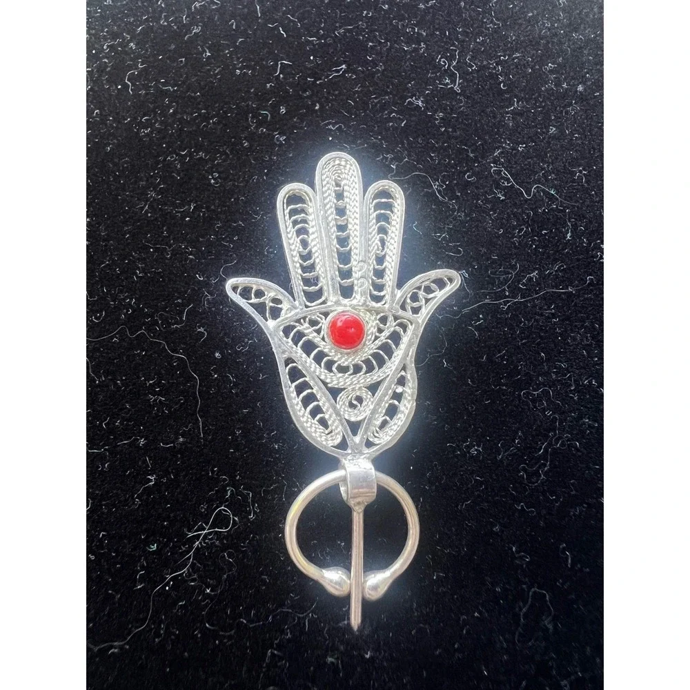 Vtg Hamsa Hand Evil Eye Filigree Stick Pin Silver Tone Red Cabochon Scarf Hat